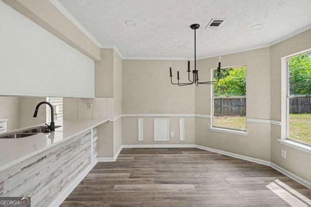 2620 Rolling Hills Way SE, Conyers, GA 30094
