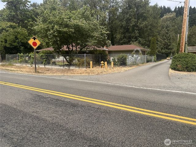 154 XX SE Jones Road, Renton, WA 98058