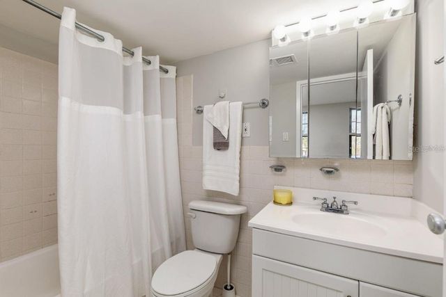 10355 PARADISE BOULEVARD 103, Treasure Island, FL 33706
