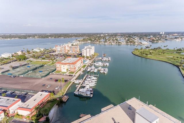 10355 PARADISE BOULEVARD 103, Treasure Island, FL 33706