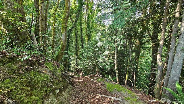 210 XX Pugh Road NE, Poulsbo, WA 98370