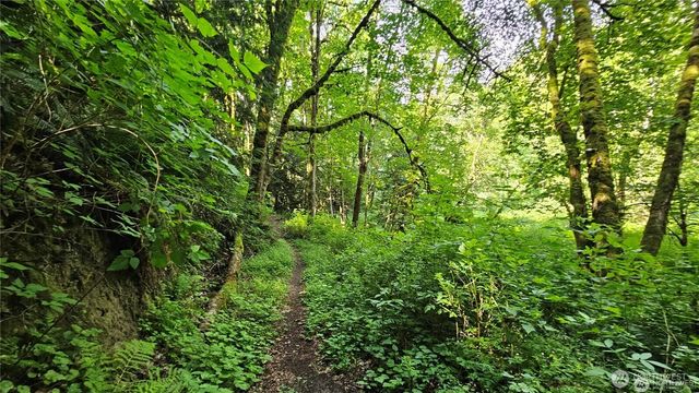 210 XX Pugh Road NE, Poulsbo, WA 98370