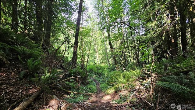 210 XX Pugh Road NE, Poulsbo, WA 98370