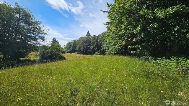 210 XX Pugh Road NE, Poulsbo, WA 98370