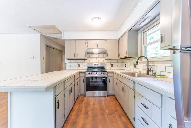 1408 N Shore Drive, Horseshoe Bend, AR 72512