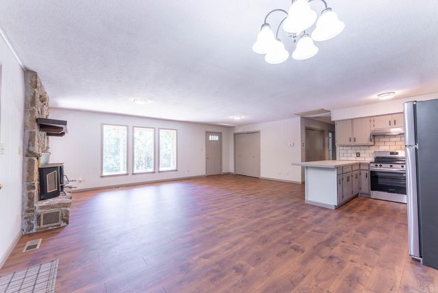 1408 N Shore Drive, Horseshoe Bend, AR 72512