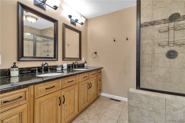 2525 Niagara Road, Wheatfield, NY 14304