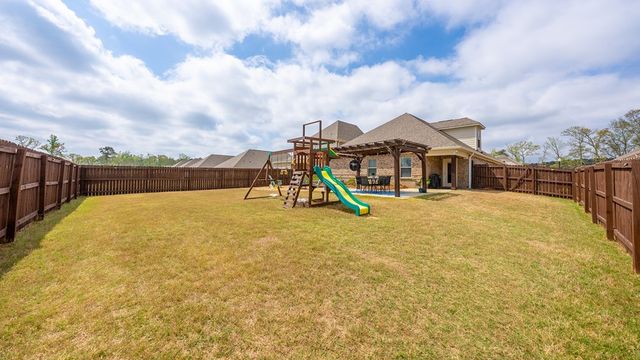 17 Hawthorne Terrace, Fortson, GA 31808