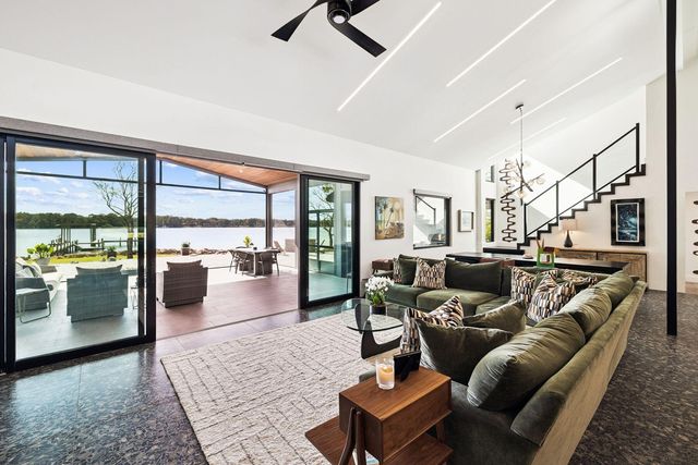 1435 Bayshore Drive, Niceville, FL 32578