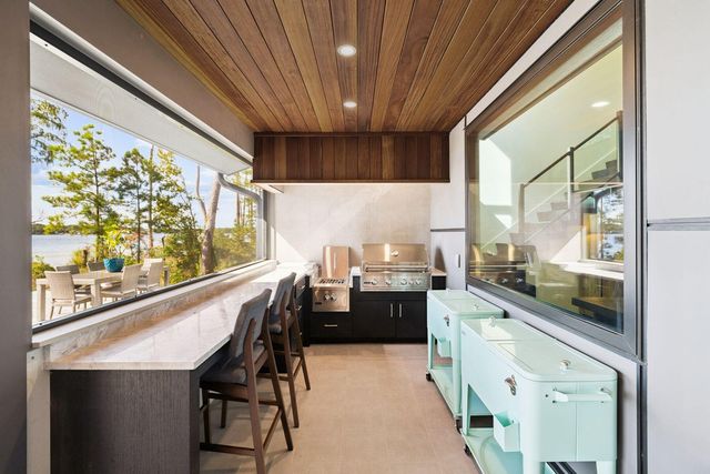 1435 Bayshore Drive, Niceville, FL 32578