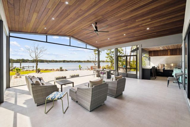 1435 Bayshore Drive, Niceville, FL 32578