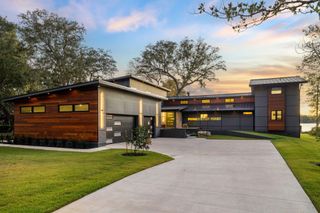 1435 Bayshore Drive, Niceville, FL 32578