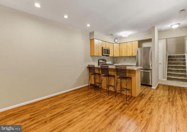 30 CARAWAY, West Deptford, NJ 08086