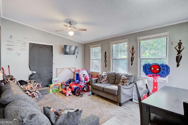 14 Forest Creek Circle, Hartwell, GA 30643