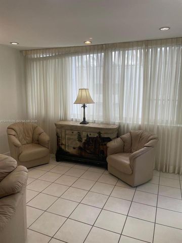 5005 Collins Ave 424, Miami Beach, FL 33140