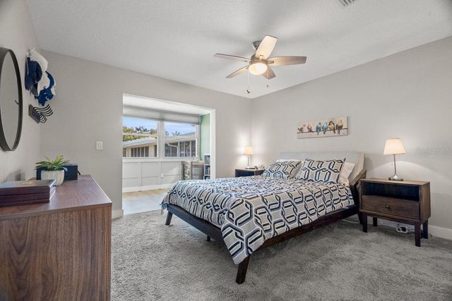 300 CLYDE LANE 215, Dunedin, FL 34698