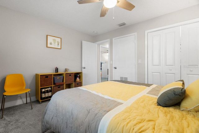 300 CLYDE LANE 215, Dunedin, FL 34698