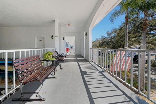 300 CLYDE LANE 215, Dunedin, FL 34698