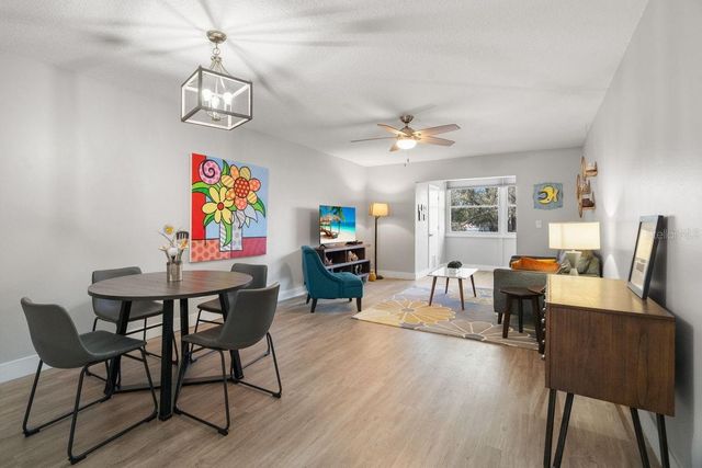 300 CLYDE LANE 215, Dunedin, FL 34698