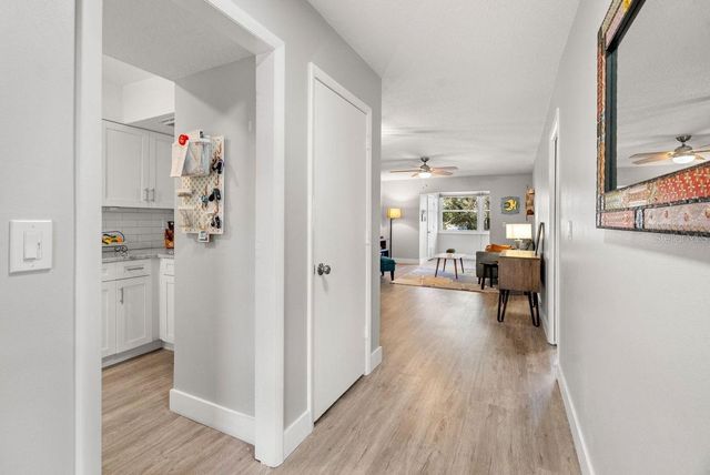 300 CLYDE LANE 215, Dunedin, FL 34698