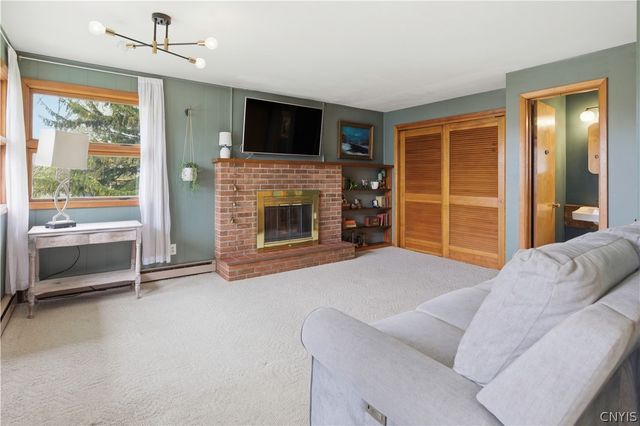 339 Northfield Way, Camillus, NY 13031