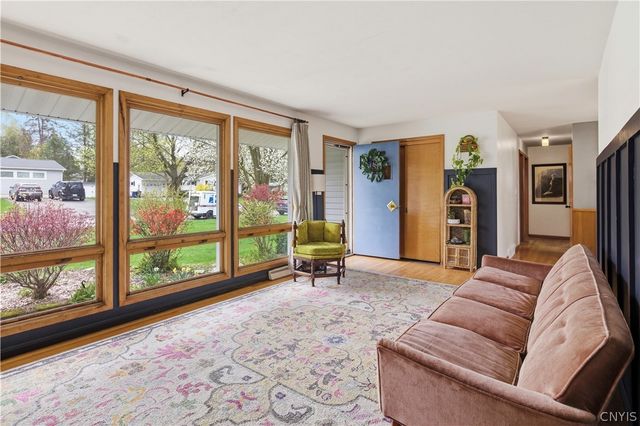 339 Northfield Way, Camillus, NY 13031