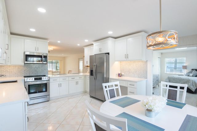 5160 Petal Place D, Delray Beach, FL 33484