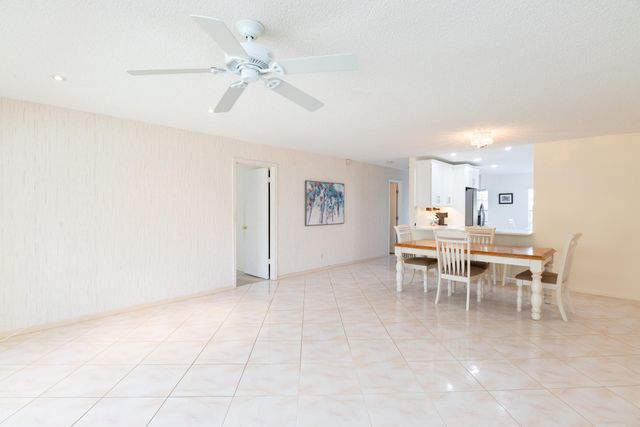 5160 Petal Place D, Delray Beach, FL 33484