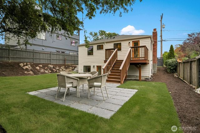 8421 39th Avenue SW, Seattle, WA 98136