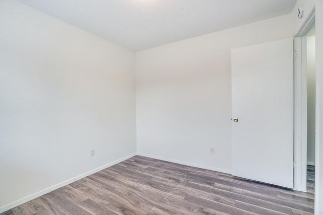 616 Greenlawn BLVD Right Side, Round Rock, TX 78664