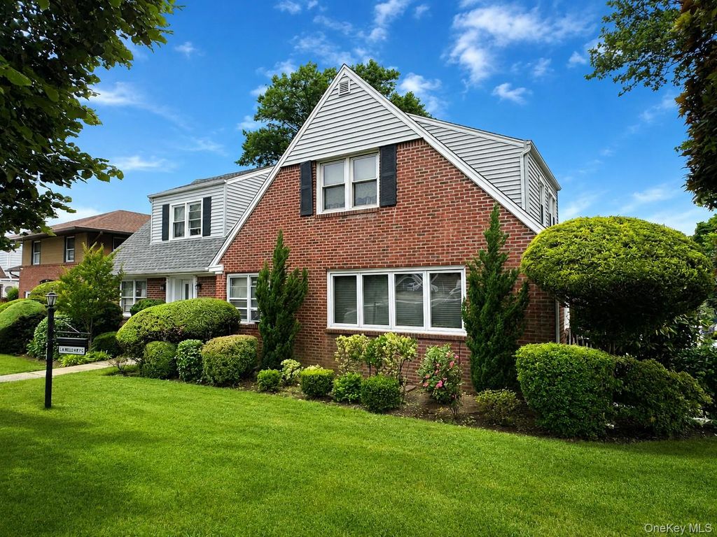 20917 Union Turnpike, Oakland Gardens, NY 11364