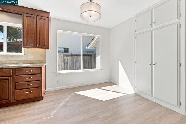 6861 Brighton Drive, Dublin, CA 94568