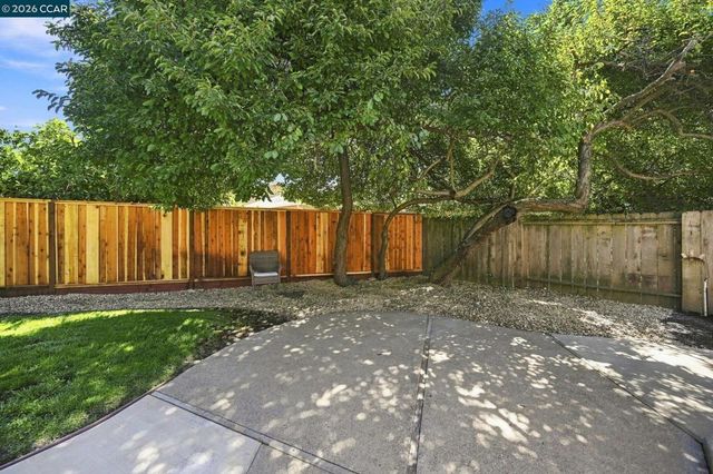 6861 Brighton Drive, Dublin, CA 94568