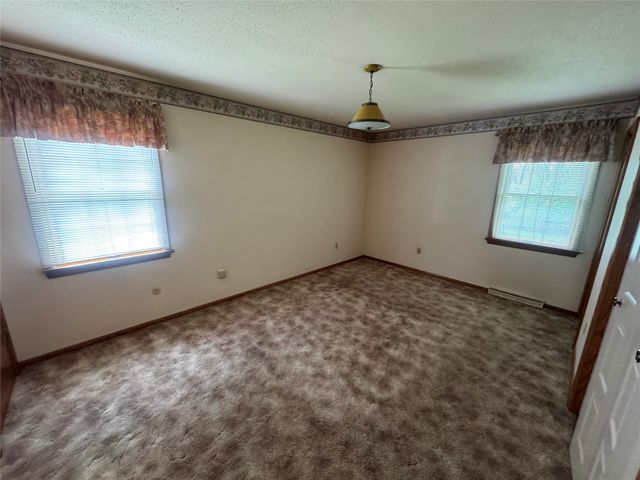 4726 WYNBURNE Avenue, Erie, PA 16509