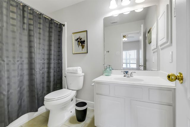 12426 Shadowpoint Drive, Houston, TX 77082