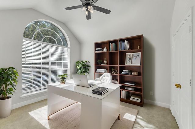 12426 Shadowpoint Drive, Houston, TX 77082