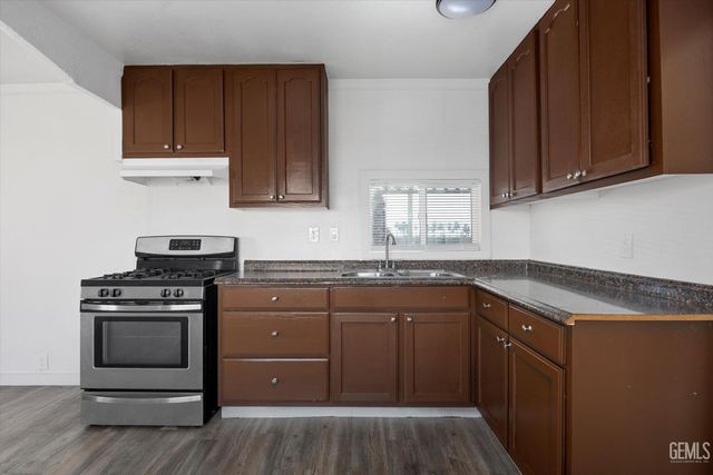 6601 Eucaliptus 84, Bakersfield, CA 93306