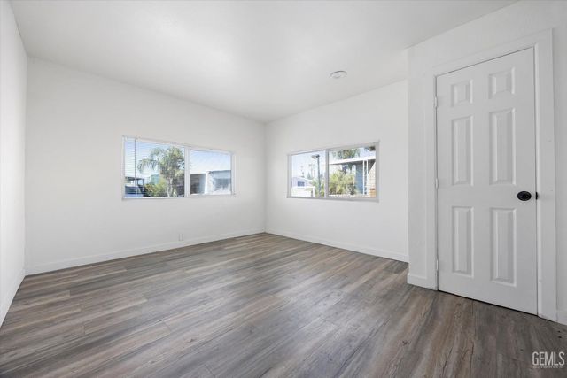 6601 Eucaliptus 84, Bakersfield, CA 93306