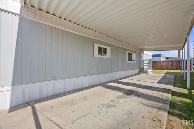 6601 Eucaliptus 84, Bakersfield, CA 93306