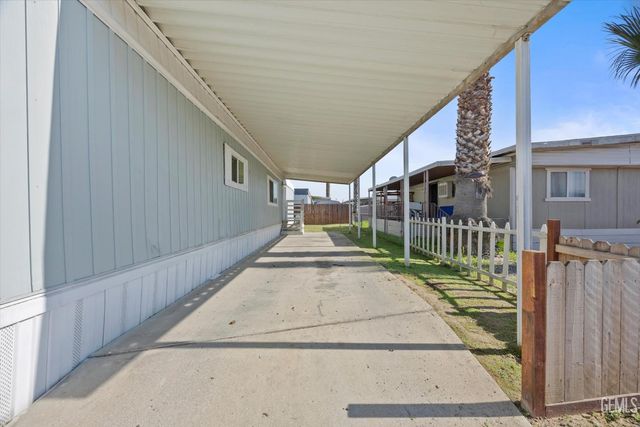 6601 Eucaliptus 84, Bakersfield, CA 93306