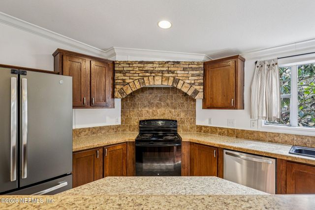 13725 WEBB Road, Jacksonville, FL 32218