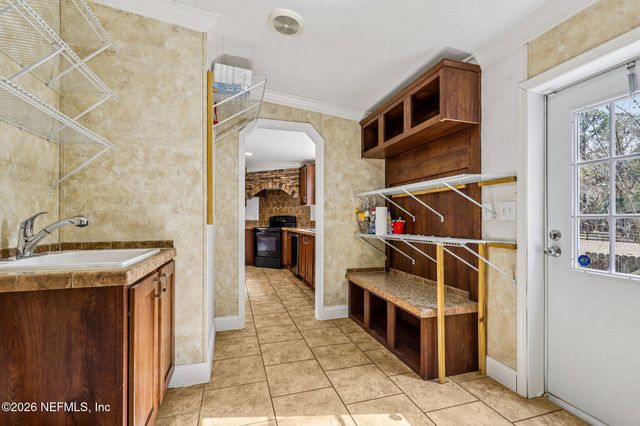 13725 WEBB Road, Jacksonville, FL 32218
