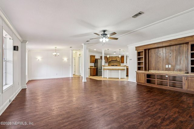 13725 WEBB Road, Jacksonville, FL 32218