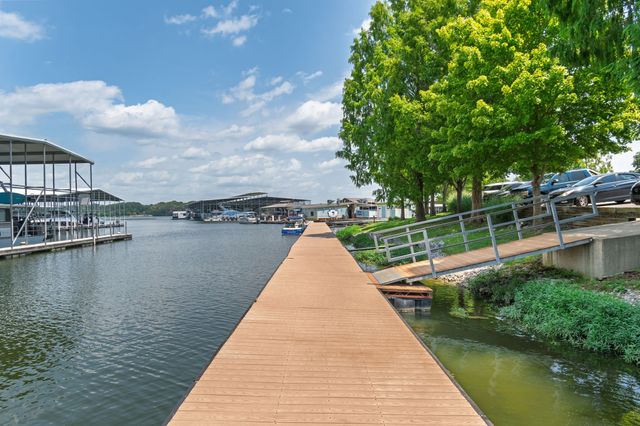 109 26th St, Old Hickory, TN 37138