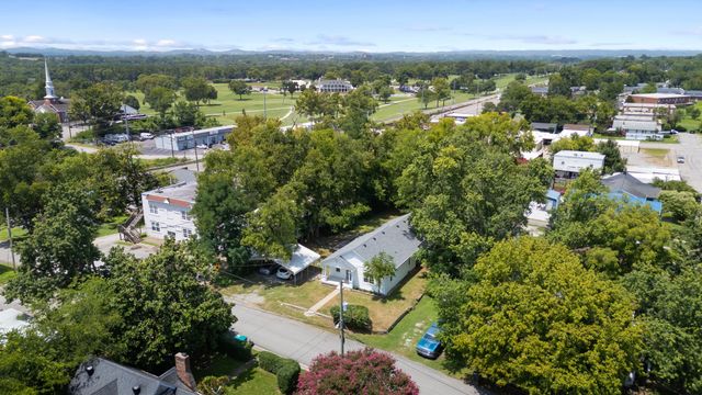 109 26th St, Old Hickory, TN 37138