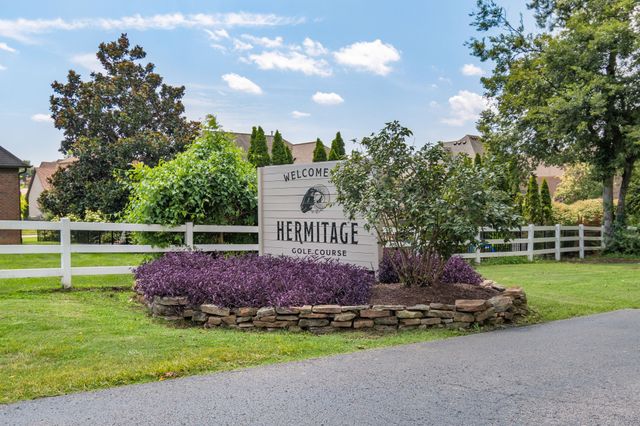 109 26th St, Old Hickory, TN 37138