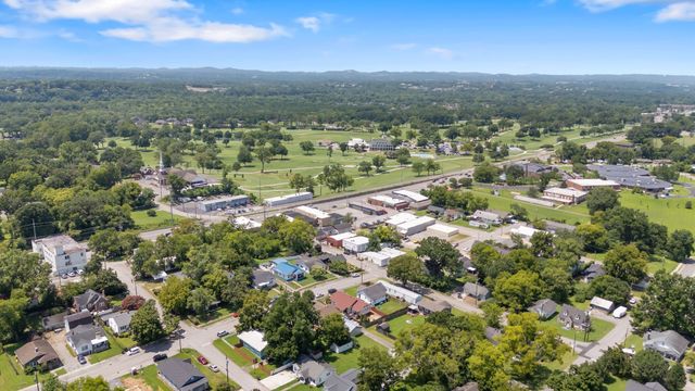 109 26th St, Old Hickory, TN 37138