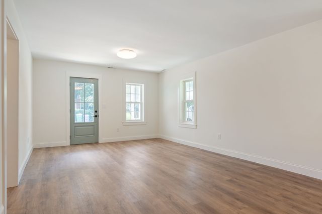 109 26th St, Old Hickory, TN 37138