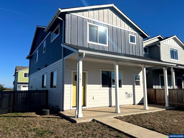 1761 SE Jonathan Av, Dallas, OR 97338