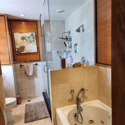 19810 SW 83rd Ave, Cutler Bay, FL 33189